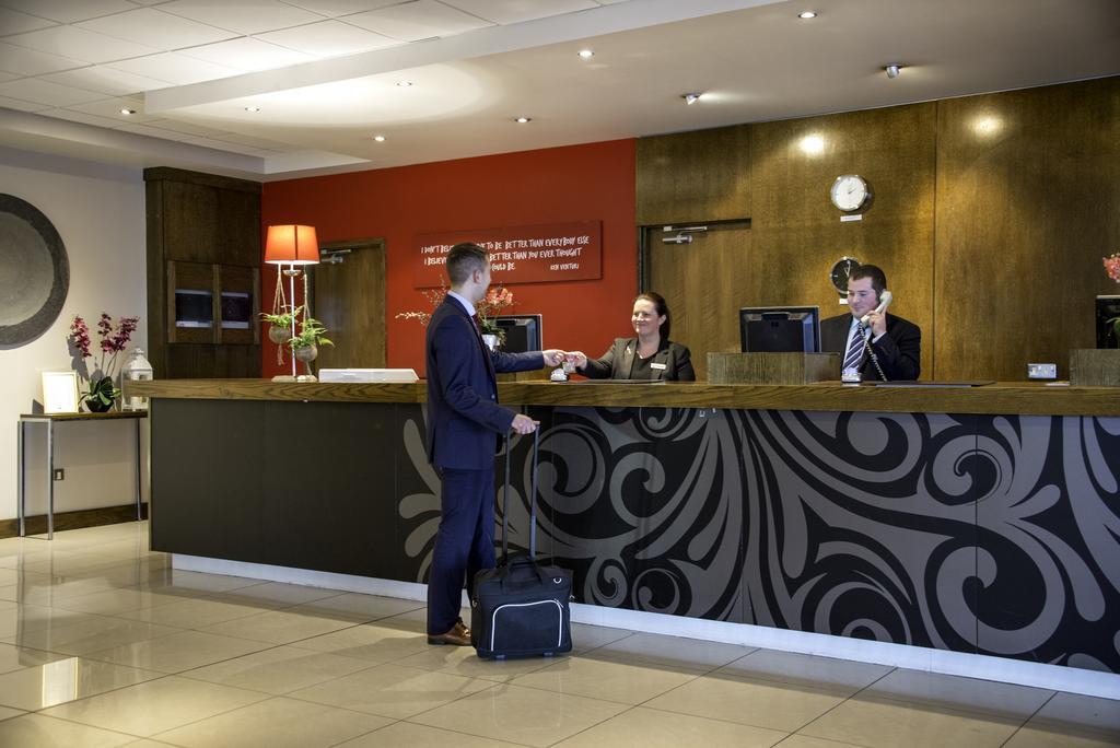 Cork Airport Hotel Buitenkant foto